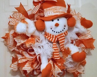 TN Orange Snowman Wreath Is Perfect for Big Orange Country and Shows Your Volunteer Spirit