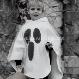 Surprised Floating Ghost Poncho Cape Halloween Costume Toddler