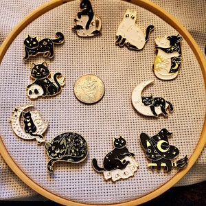 Coverminder Rhinestone Mama and Baby Cat Cover Minder Needleminder Needle Minder Coverminder Rhinestone Mama and Baby Cat Cover Minder Needleminder Needle Minder