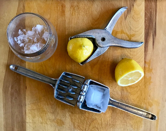 Irvin Ware SET Aluminum Open Lock Hinge Citrus Squeezer Irvin Ware Bar Ware