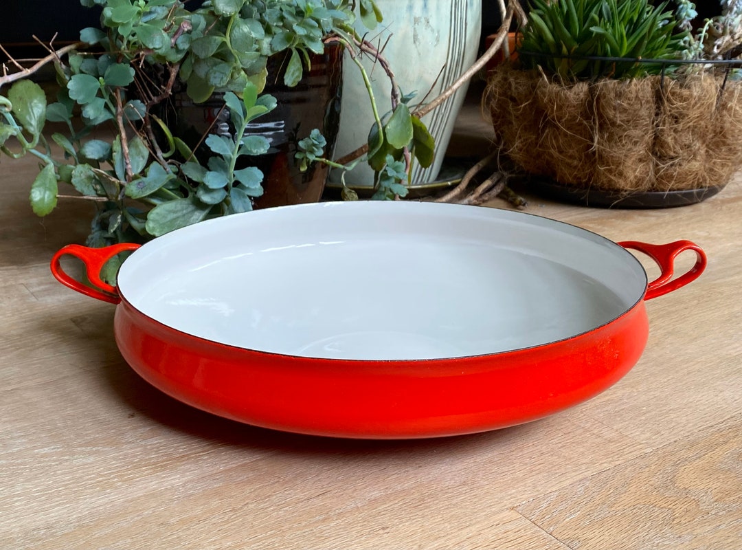 13.5 EXCLNT Lg Dansk KOBENSTYLE Paella Pan / Buffet Server Red Enamel