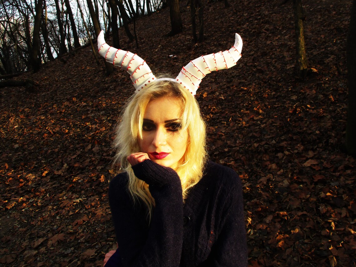 White Horns Gothic Horns Halloween Costume Fawn Demon Horns Etsy