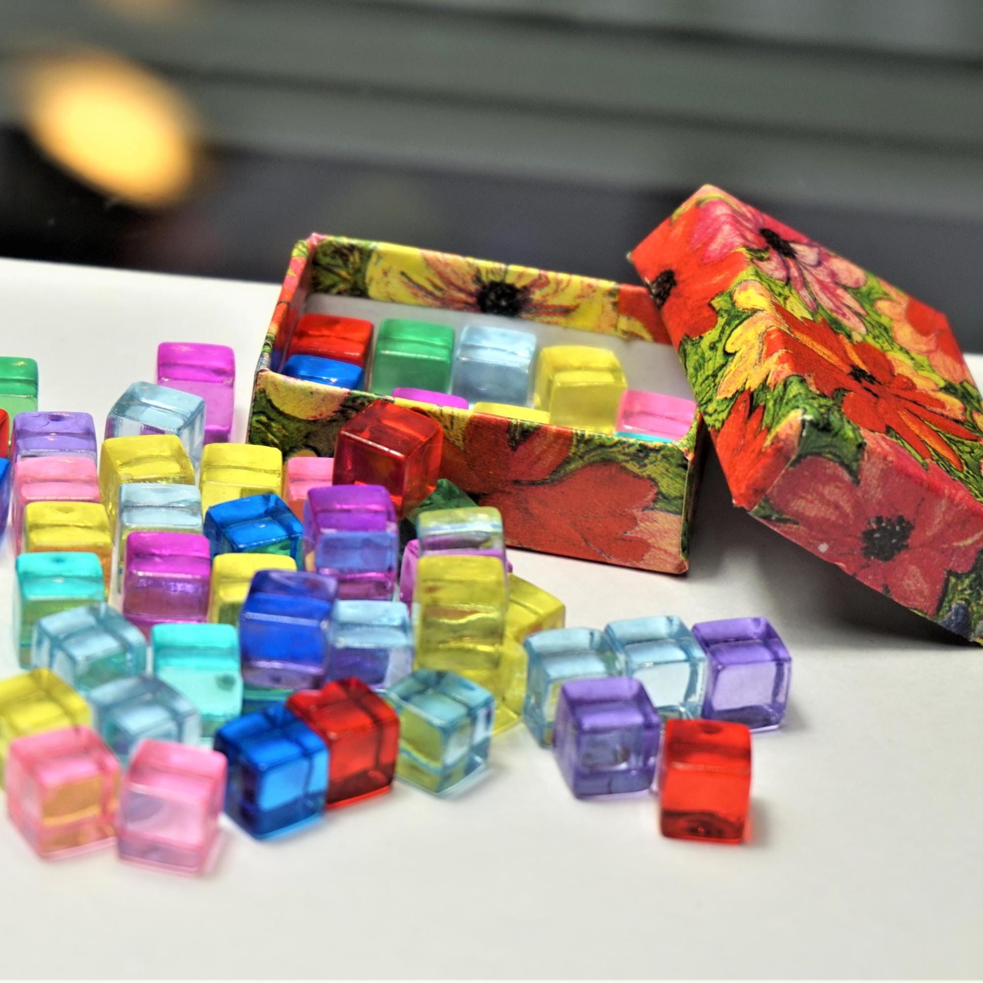 Transparent Mini Cubes 8mm - Ready to Gift in Box - Small Gift for Kids ...