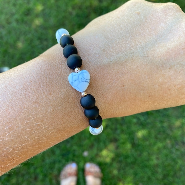 Essential Oil Diffuser Bracelet// Howlite Love// Aromatherapy Jewelry// Handmade Jewelry// Gift For Her// The Cleo