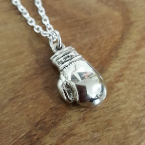 Sterling Silver Boxing Glove Pendant Necklace: Detailed Heavyweight Design