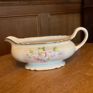 Homer Laughlin Virginia Rose Gravy Boat