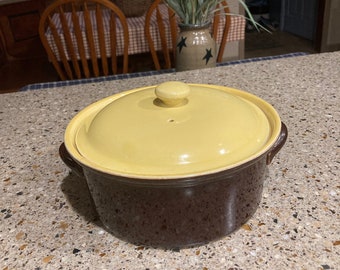 Hall China フローラルキャセロール皿（クロームホルダー付き