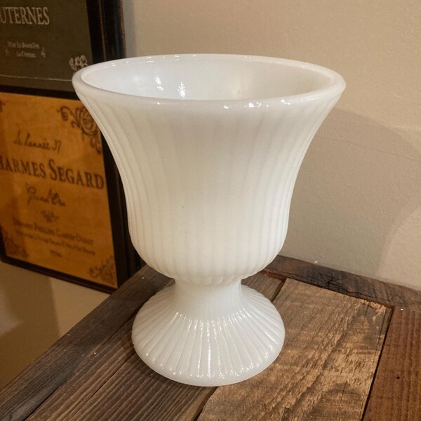 Vintage E.O. Brody Co. Milk Glass Vase