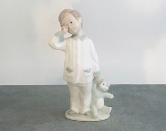 Golden Memories by Lladro All Done Little Girl Not Hungry Figurine Lladro Toddler Porcelain Figurine