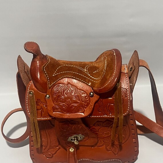 Hand Tooled Leather Cross Body/Should Bag/Saddle … - image 2