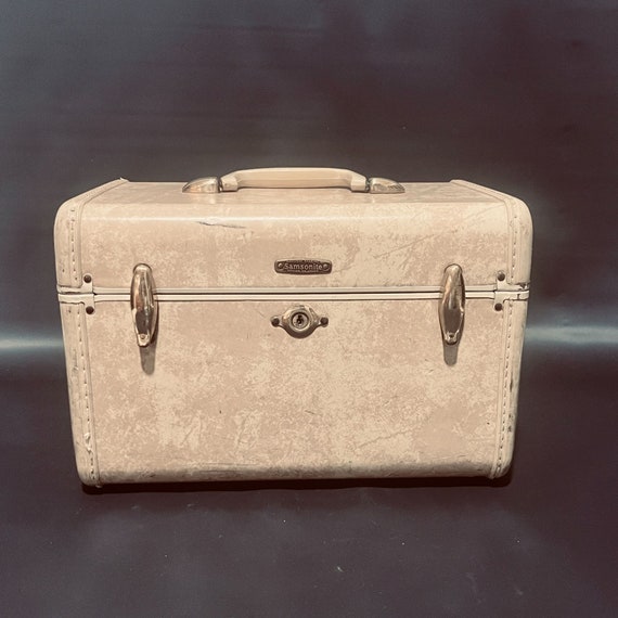 Vintage Round Travel Hat Box Train Case Munro Teen Travelers White Carry  Strap