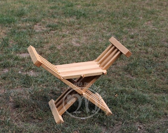 Silla plegable de madera histórica - Estilo sencillo