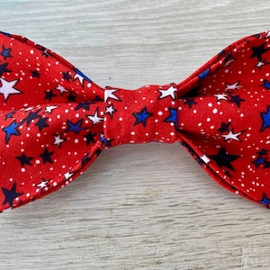 dog/cat bow tie, patriotic bow tie, velcro bow tie, collar accessory, red, white and blue bow tie, star bow tie