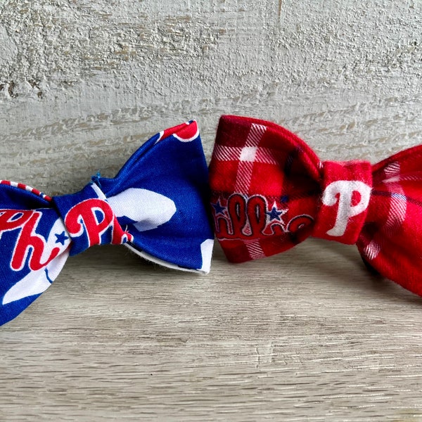 Philadelphia Phillies bowtie, Phillies dog bowtie, Phillies cat bowtie, baseball bowtie, baseball neckwear, dog neckwear, cat neckwear,