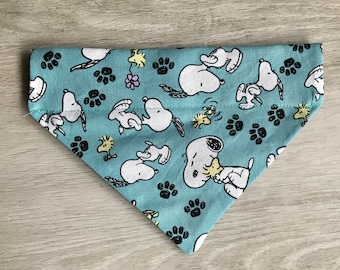 personalized dog bandana, cat bandana, over the collar bandana, peanuts bandana, snoopy bandana, dog scarf, cat scarf, snoopy dog bandana