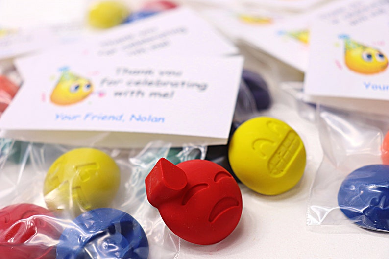Emoji Party Crayon Bags: Emoji Party Favors image 1