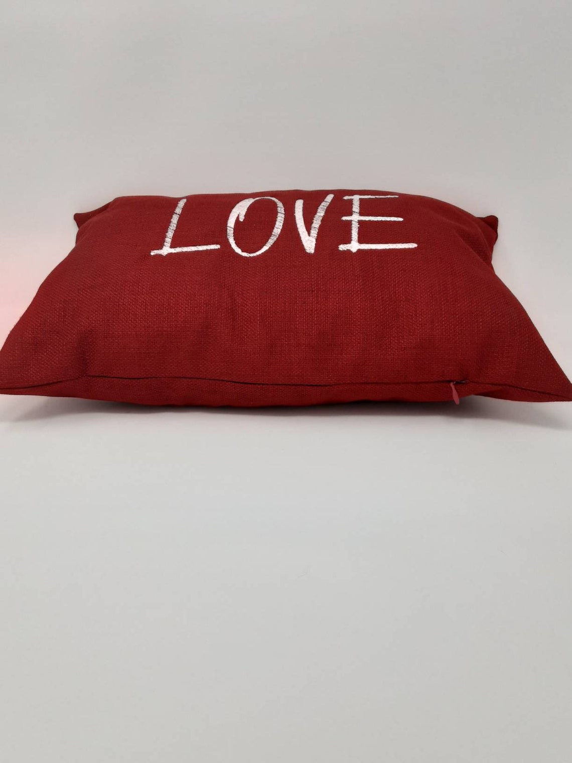 Love pillow cover, red pillow cover, Inspirational pillow cover Etsy.de