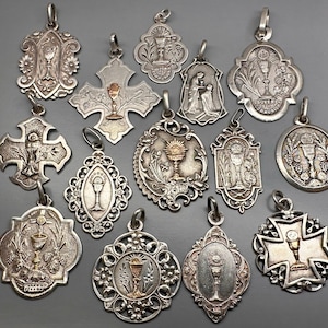 Antique Medal Silver Medal Religious Medal Catholic Jewelry Communion Medal Silver Jewelry Antique Jewelry Pendant French Medal Etsy