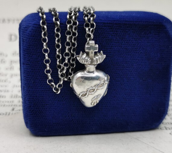 Antique Sacred Heart Pendant Petite French Reliquary Charm - Sacred Heart Pendant Necklace Antique Sacred Heart Pendant Petite French Reliquary Charm - Sacred Heart Pendant Necklace
