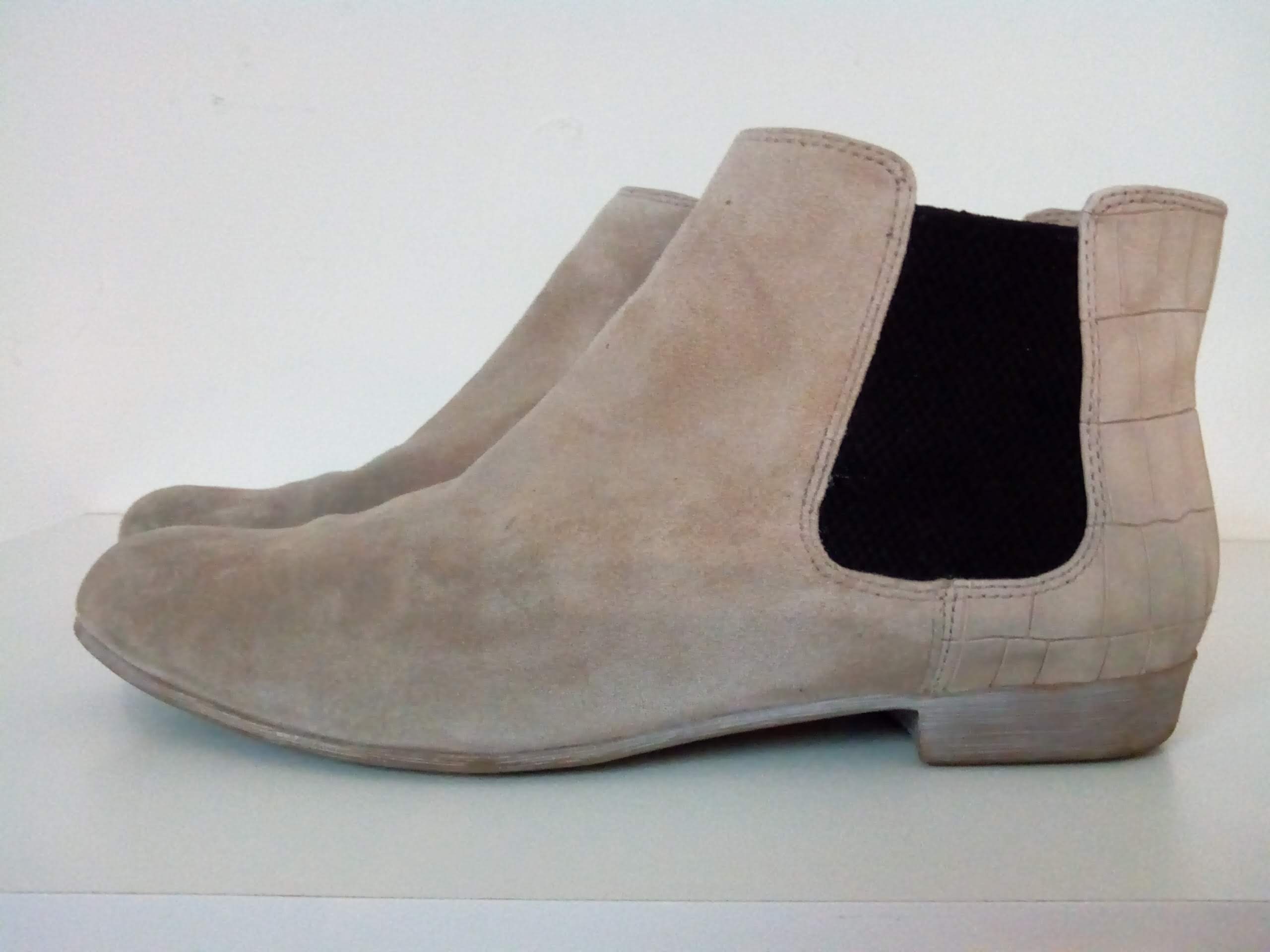 clarks ladies boots wide fit