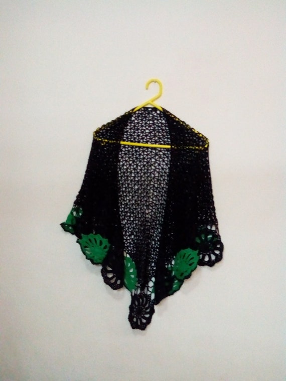 Boho Shawl. Folk Shawl. Vintage Crochet Dark Blue