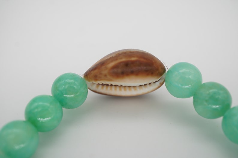 Hawaiian Cowrie Shell Bracelet with Aqua Dyed Quartzite Beads, Stretchy Bracelet with Seashell, Tropical Beach Jewelry, Ocean Jewelry image 8