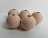 Wooden balls 40 mm for Easter bunnies