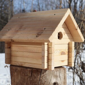 Log Cabin Birdhouse - Country Rustic Birdhouse - Outdoor Decor - Yard and Garden - Dad Gift