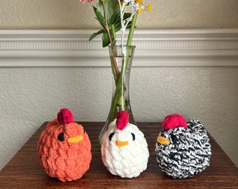 Marshmallow Chicken Crochet, Farmhouse Decor, Barnyard Plushies, Mother’s Day Gift, Farm Toys, Small Unique Gift, Desk Pet, Fidget, Chicks