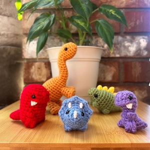 Crochet Dinosaurs, Triceratops Stegosaurus Brontosaurus T Rex, Dino Birthday Party, Rainbow Keychain, Chibi Plushie, Dino Stuffed Animal