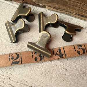 NUOVE piccole graffette, finitura ottone anticato, clip per planner, clip per raccoglitori in stile vintage, mini clip, 10 pezzi