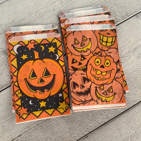 Vintage Halloween treat bag, Thin paper bags, Pumpkin, Trick or treat, Scrapbooking ephemera, for junk journal