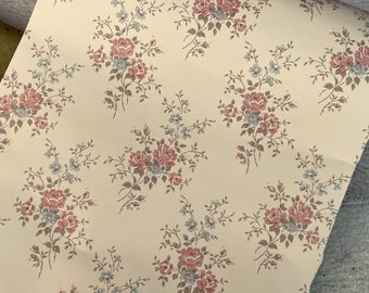 Vintage Wallpaper, 10 inch width by yard, Cream tone Flower design, For junk journal and scrapbooking