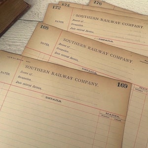 Páginas de livro-razão antigo sem uso, itens de diário antigos, registro de disciplina ferroviária, 10 folhas
