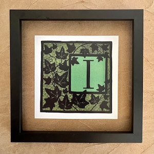 Hiedra / Monograma botánico / Impresión de arte: 6x6, 4x4, Tarjeta de felicitación plegada en blanco / Alfabeto iluminado - letra, monograma, inicial I