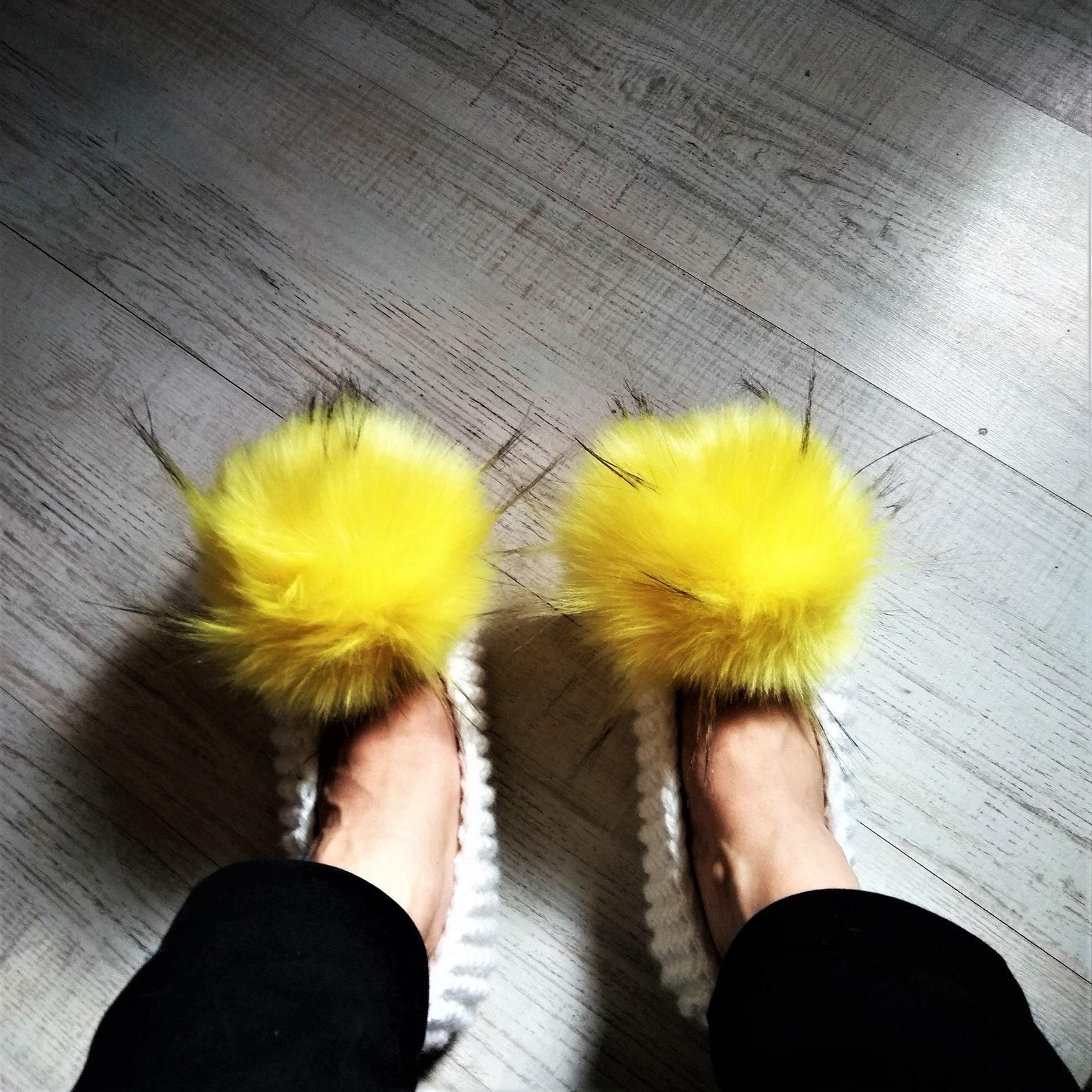 white slippers with fur