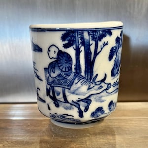 Antique Chinese Brush Pot | Blue and White | Pottery | Zen Monk Weizheng