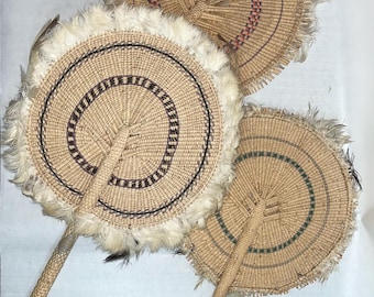 Micronesische waaiers (3) | Vintage jaren 50 | Handgeweven |  Ornament met veren rand