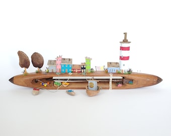 Vintage Weaving Shuttle, Weaving Bobbin, Upcycle Decor, Seaside Scene, Vintage Home Decor