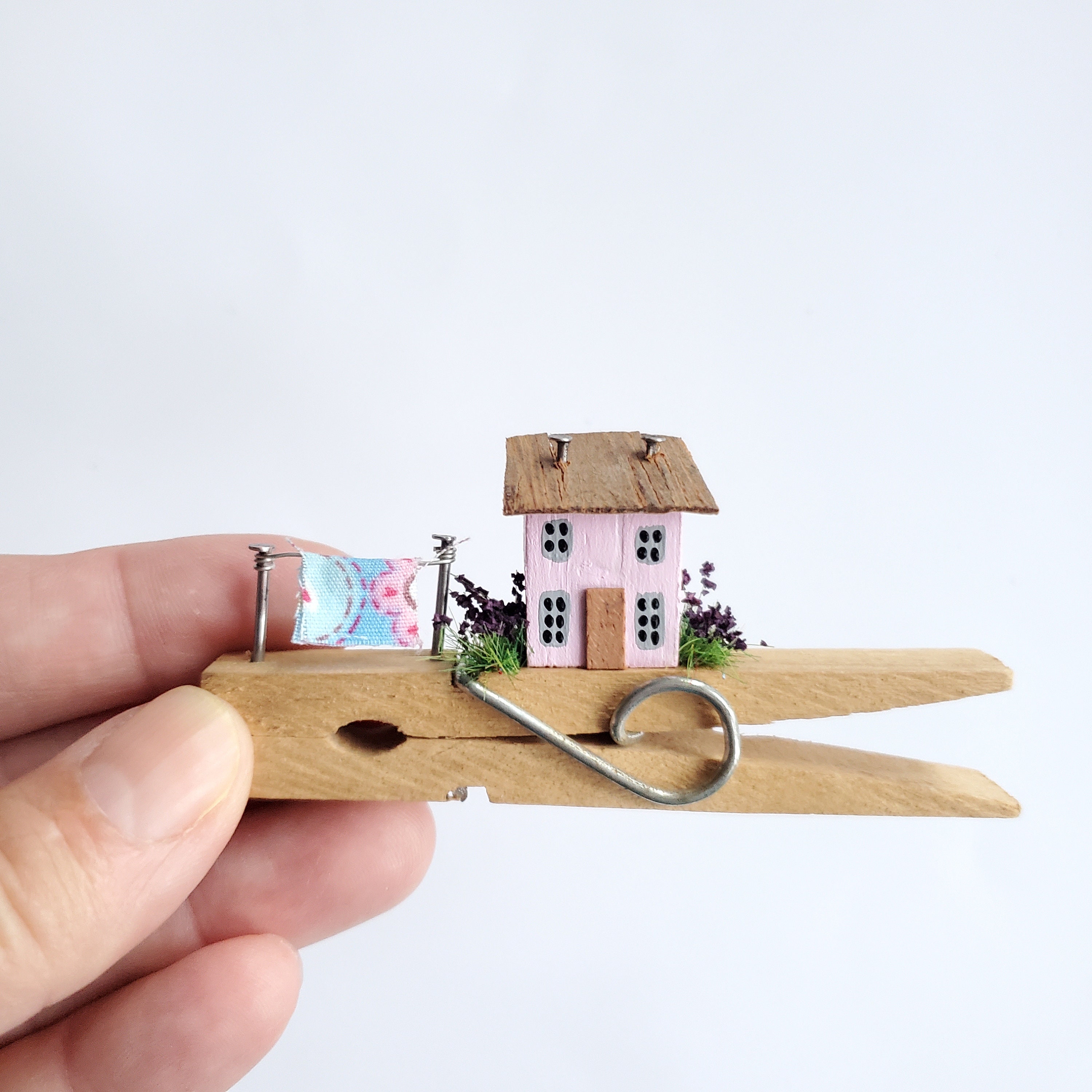 Miniature Wooden House, Driftwood House, Vintage Peg with House, Minimalistic Home Decor, Vintage Home Decor, Upcycle Decoration