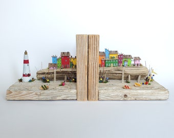 Driftwood Bookend, Beach Houses Scene, Driftwood Art, Driftwood Houses, Book Lovers Gift, Driftwood Lighthouse, Coastal Decor, Bright Houses