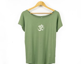Women's 'Om Symbol' Organic-Blend Scoop Neck T-Shirt
