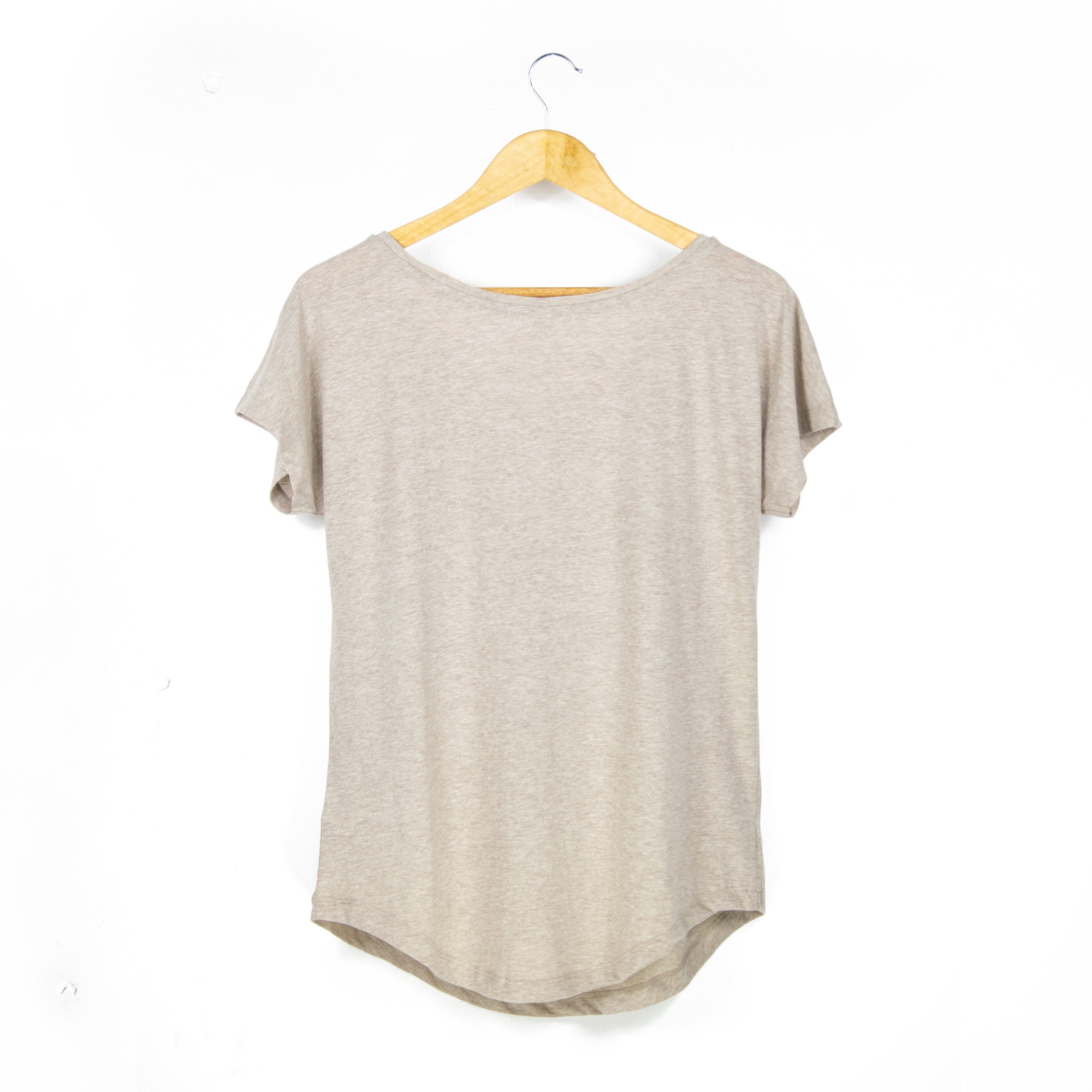 Women's 'daisy' Organic-blend Scoop Neck Graphic T-shirt - Etsy