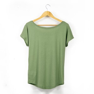 Ladies Organic Scoop Neck T-Shirt in Soft Olive Green