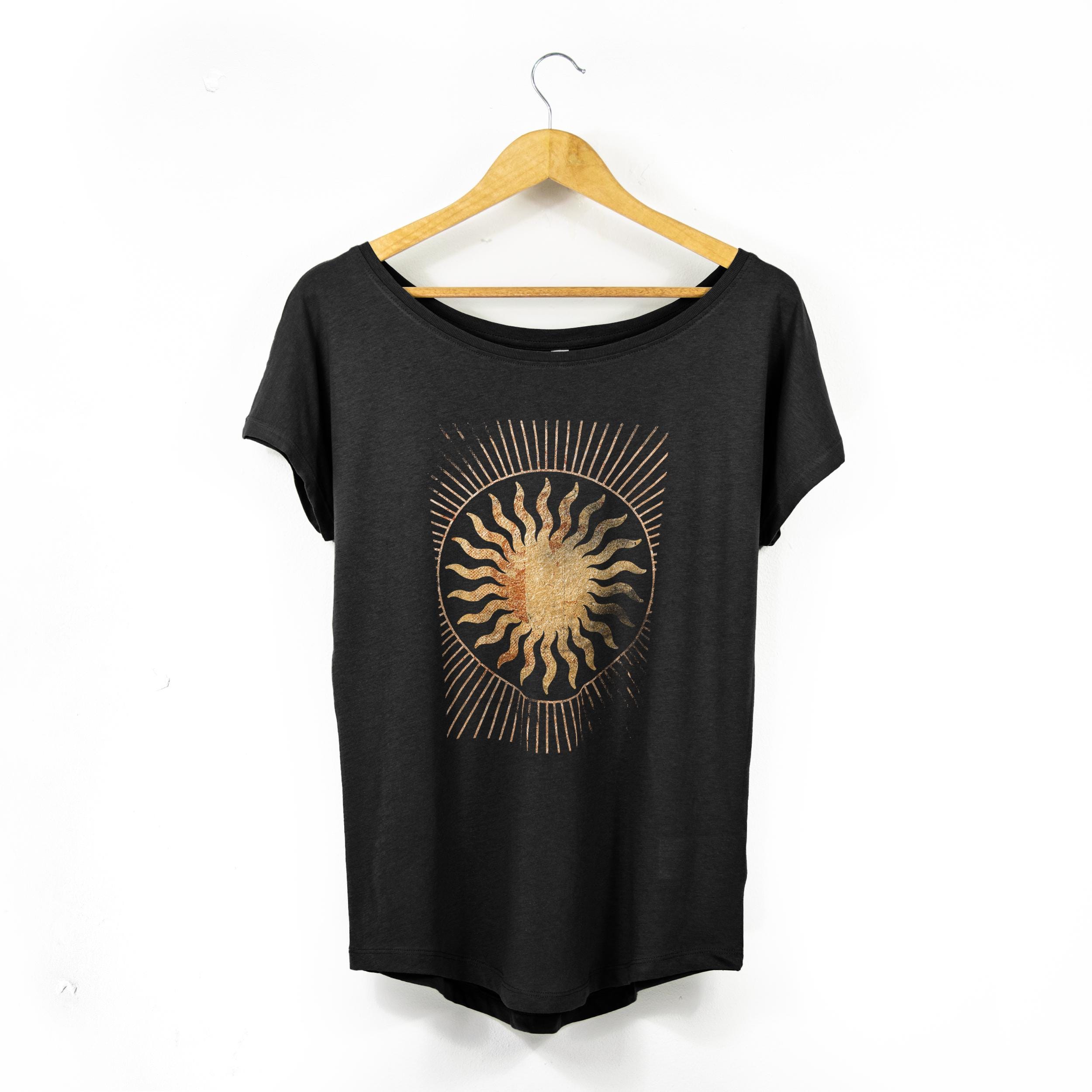 Buy Womens Vintage Sun Scoop Neck T Shirt | Everybody Loves