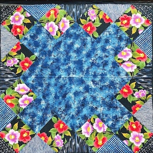 Vintage Flower Handkerchief / Vintage Floral Handkerchief / Vintage Japanese Handkerchief