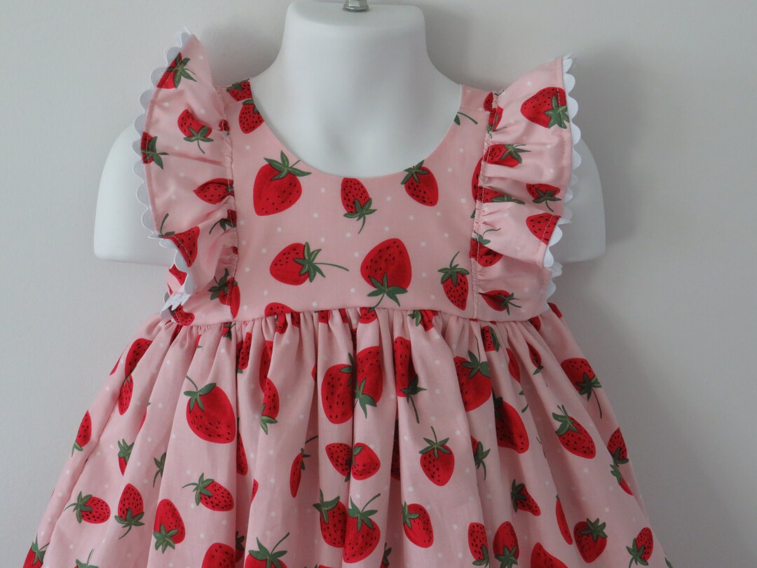 Baby Girl Dress Set in Pink With Strawberry Print - Etsy