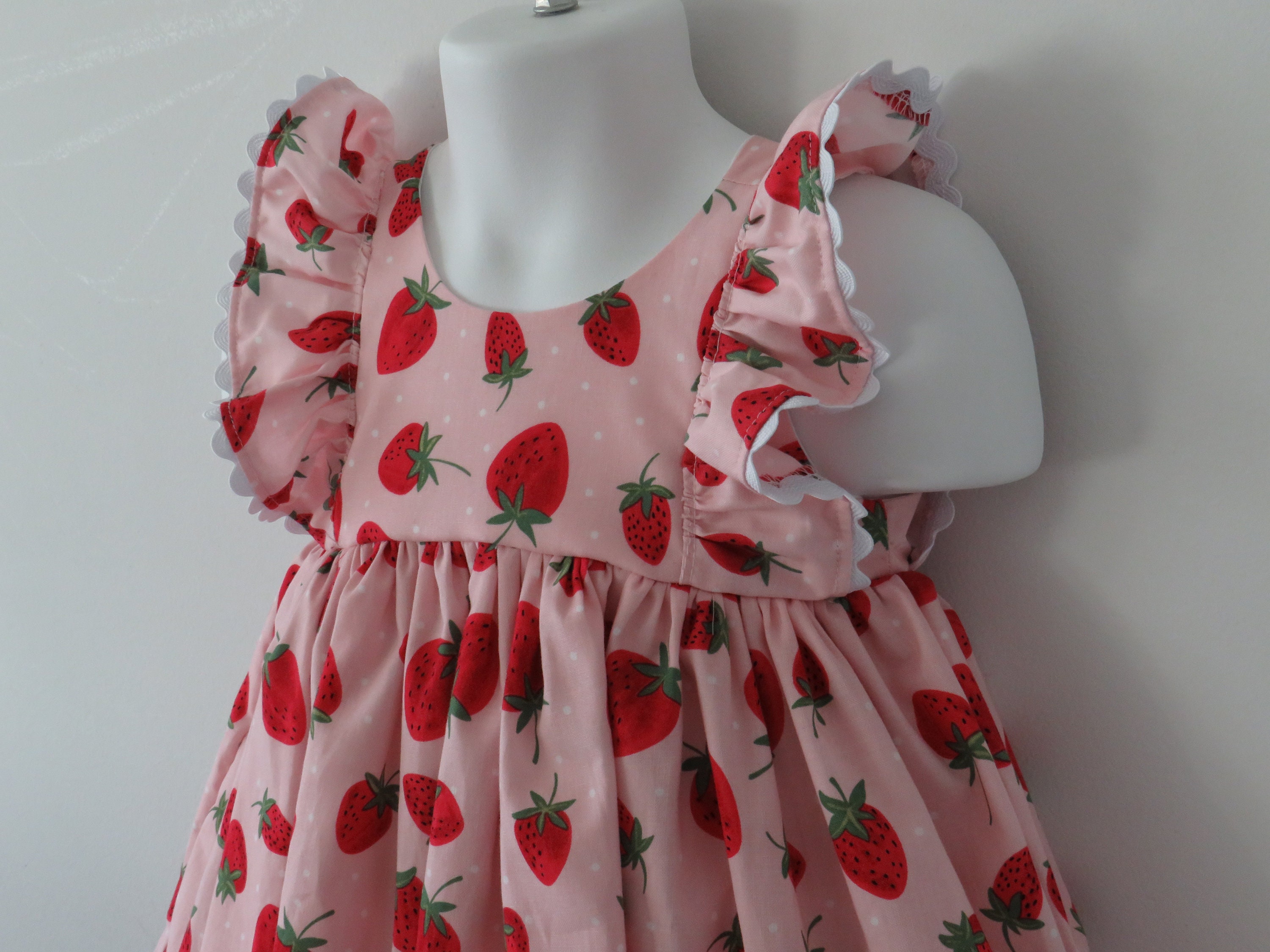 Baby girls strawberry print sundress pink or baby pink 6-12 12-18 & 18-23 months 