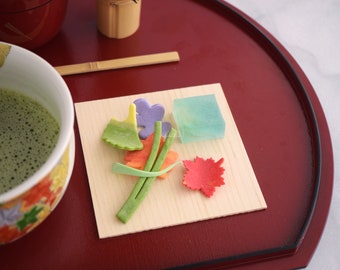 Higashi set for Matcha Green Tea Ceremony - Free shipping - UNPEI and KOHAKUTO, 10 or 15 servings,  Four Seasons design,  Japanese Wagashi