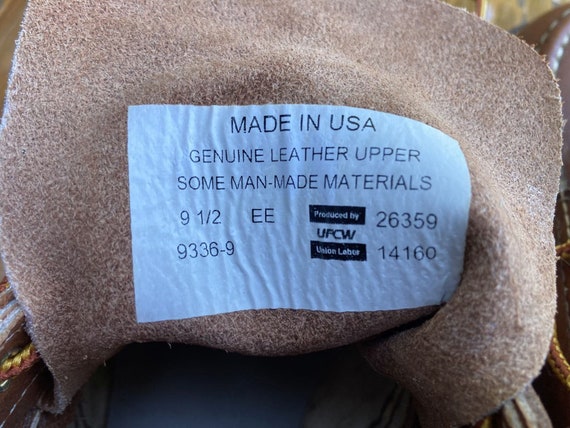 9.5 EE Brown Leather Moc Toe Work Boots Vintage 90s Made in  display picture 3